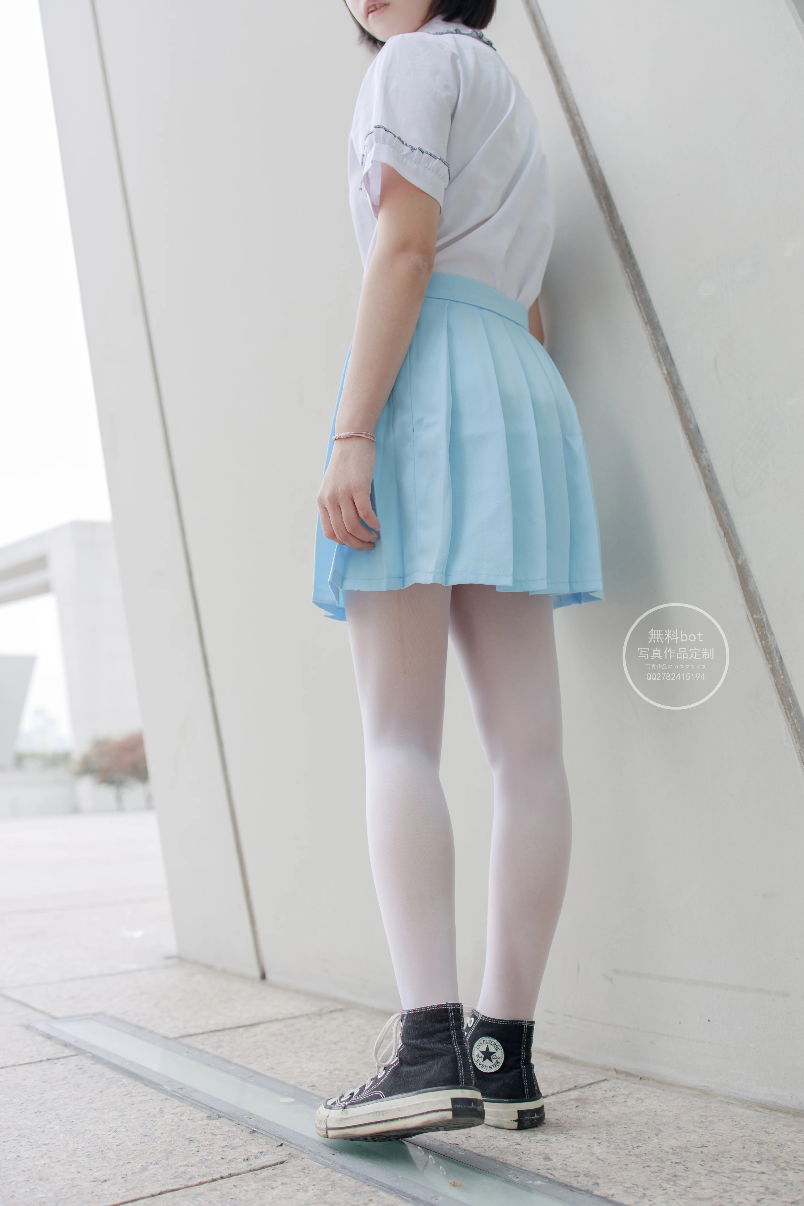 森萝财团 有料005  小茵 公园白丝 [68P]插图7